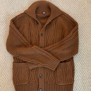Uniqlo men cardigan size S